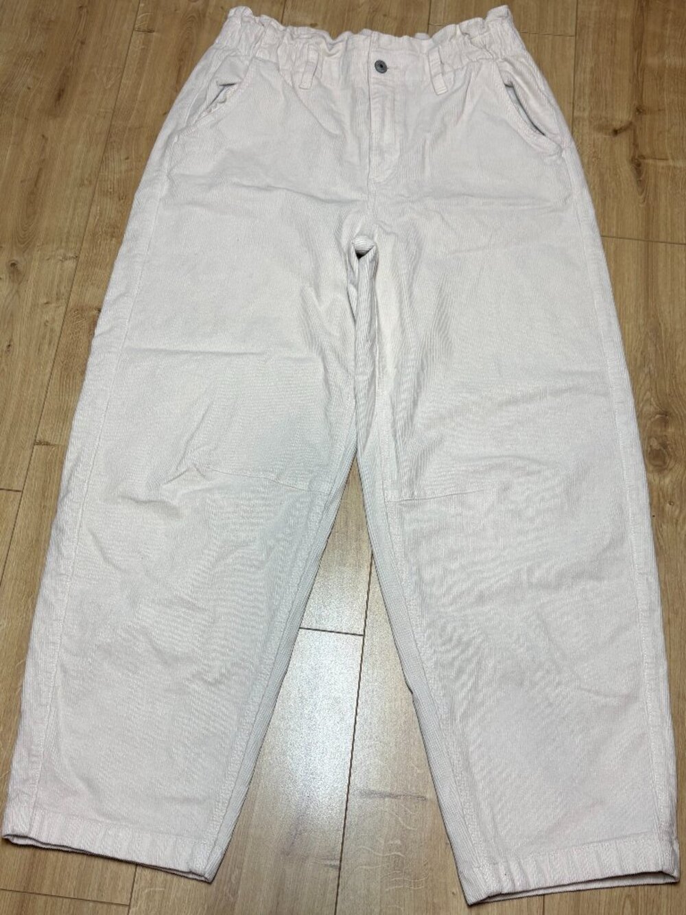 American Eagle Corduroy Barrel Pants With Ruffle Waist